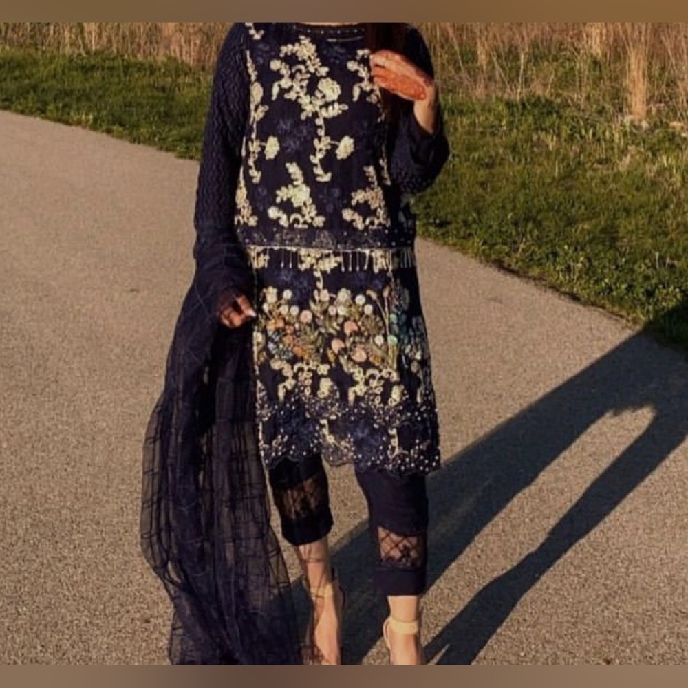 3 piece shalwaar kameez with dupatta
